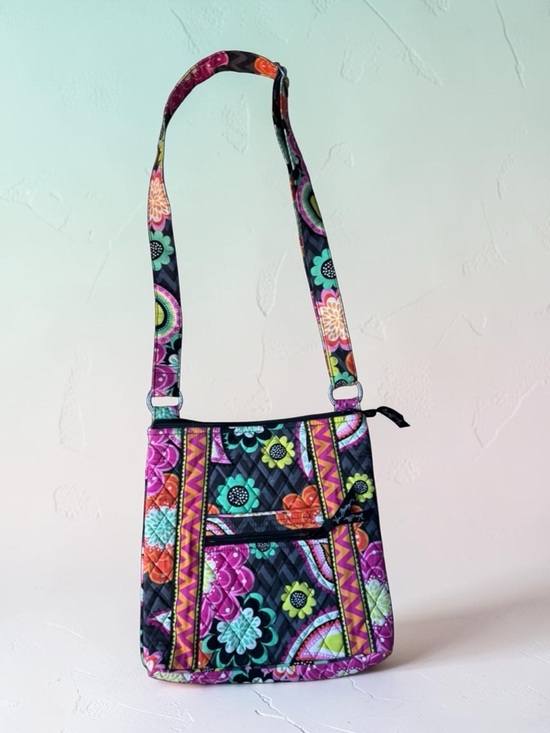 Vera Bradley Handbags - Vera Bradley Triple Zip Hipster Crossbody Bag In Ziggy Zinnia NWOT